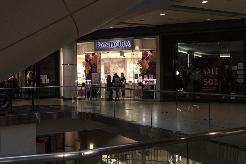 Economy Lost 207,000 Jobs in April, Unemployment Rate Up