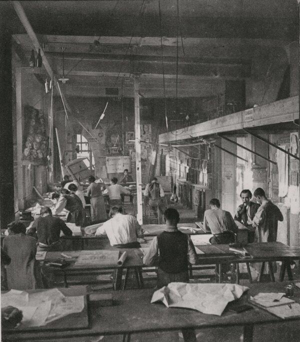 A French architecture atelier in 1937, where students learned architectural design and drawing as part of their professional training. (Jean Chevalier-Maresc/Livre Grande Masse des Beaux-Arts, 1937, Paris)