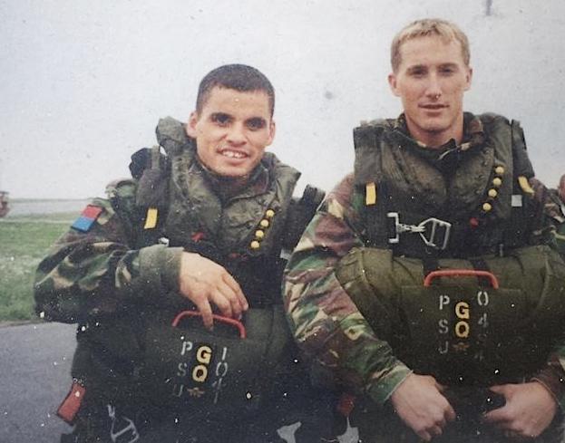 Darren Wright (L) and a fellow soldier. (Courtesy of <a href="https://veteransintologistics.org.uk/">Veterans into Logistics</a>)