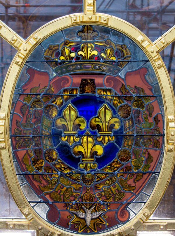 The dove representing the Holy Trinity and the golden Fleur d’Lis of the French monarchy are some of the rich motifs seen throughout the stained glass windows of the Royal Chapel as a reminder that the right to rule is a gift bestowed by God. (Didier Saulnier/Château de Versailles)