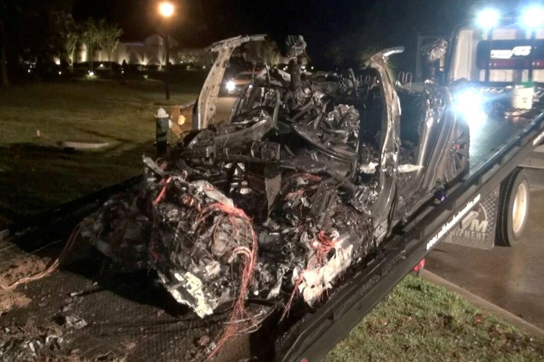 Automated Steering ‘Not Available’ on Texas Road Where Tesla Crashed: NTSB