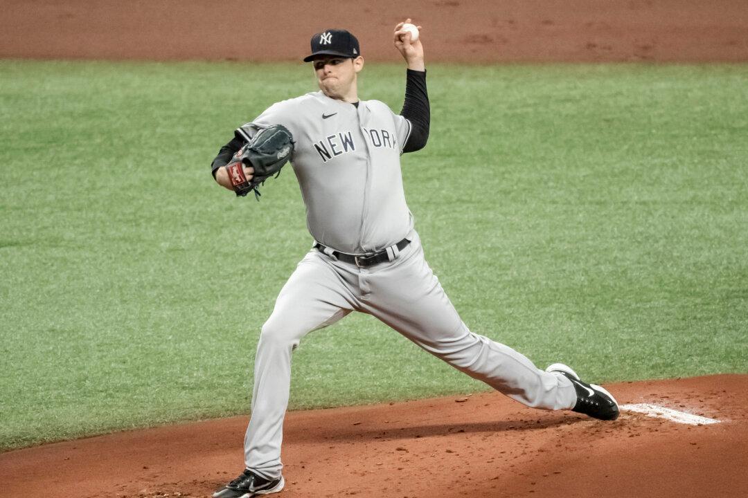 Montgomery Goes 6 Strong Innings, Yankees Beat Rays 3-1