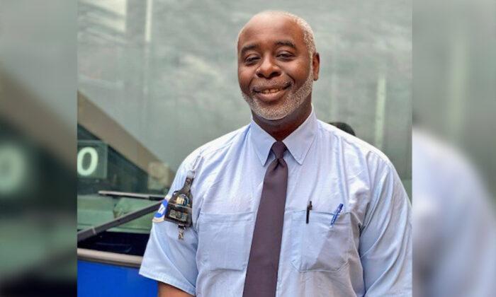 New York City Bus Driver Stops Man From Kidnapping 2 Children: ‘We Are so Proud’