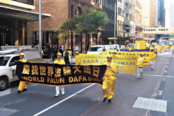 Falun Gong practitioners held a rally and march in Sydney, Australia on May 13, 2021. (Shen Ke/The Epoch Times)