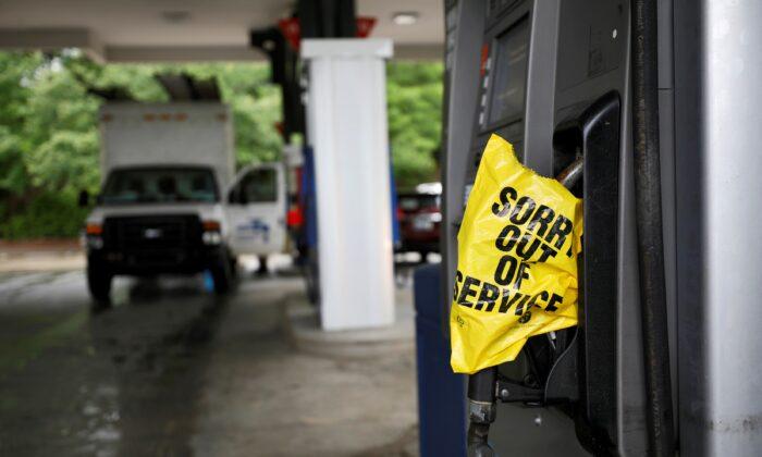 Over 15,000 Gas Stations Out of Fuel Nationwide