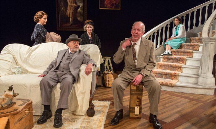 Online-Theater Review of ‘A Picture of Autumn’: Do We Prefer Security or Something New?