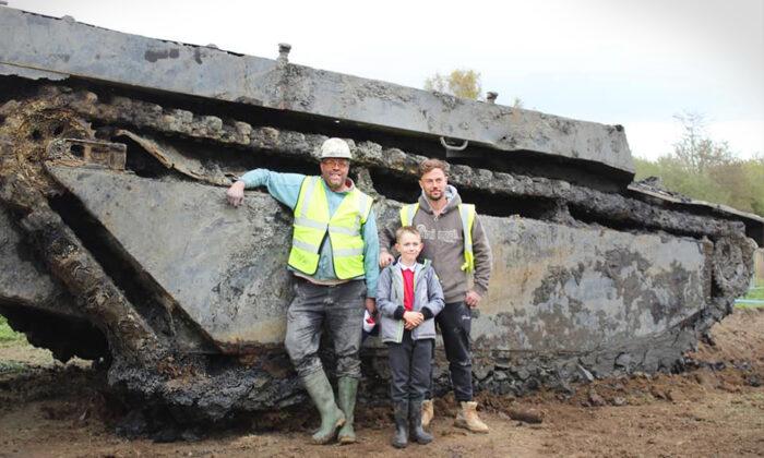 UK Farmer Unearths WWII Amphibious Assault Tank That Disappeared 74 Years Ago