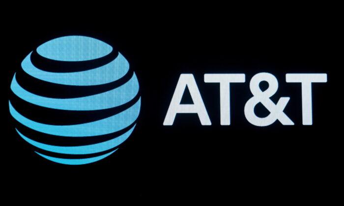 AT&T to Exit Media in $43 Billion Deal With Discovery