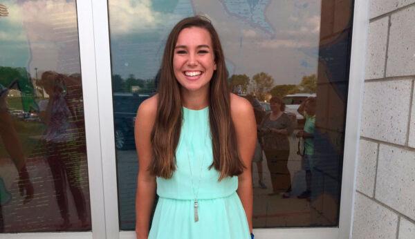 Mollie Tibbetts poses for a picture during homecoming festivities at BGM High School in her hometown of Brooklyn, Iowa, in September 2016. (Kim Calderwood via AP)
