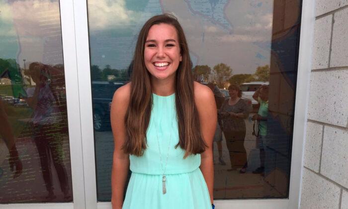 Jury Selection Begins for Illegal Immigrant Charged With Murdering Mollie Tibbetts