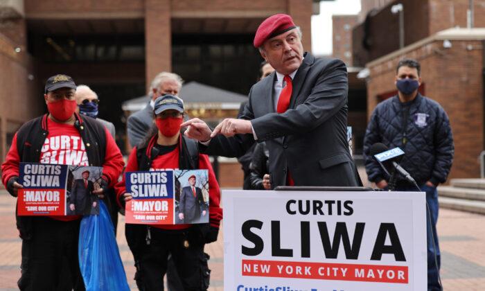 Guardian Angels Founder Curtis Sliwa Wins GOP Primary in New York City Mayoral Race