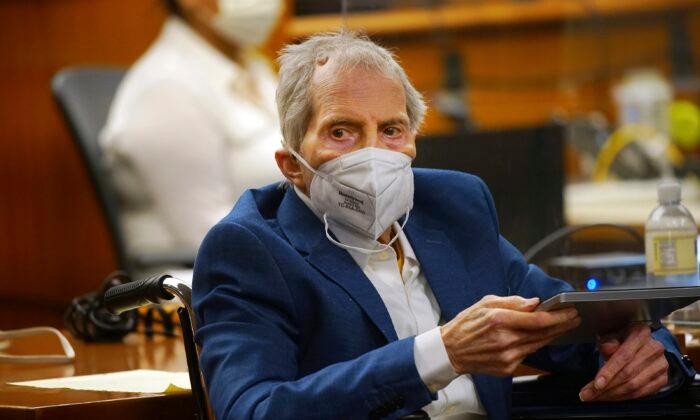 Robert Durst Hospitalized, Delaying His Murder Trial Again