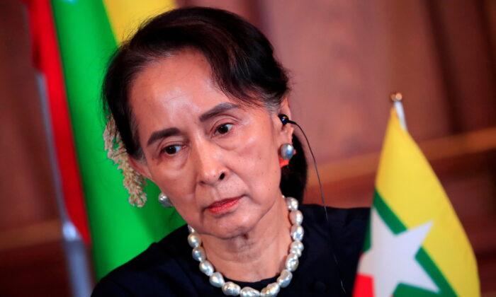 Burma Junta Leader Says Aung San Suu Kyi Will Soon Appear
