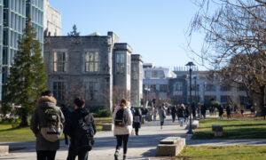 Canadian Students’ Decline in Writing, Thinking Skills Amid Rise of Ideological Education Worries Profs