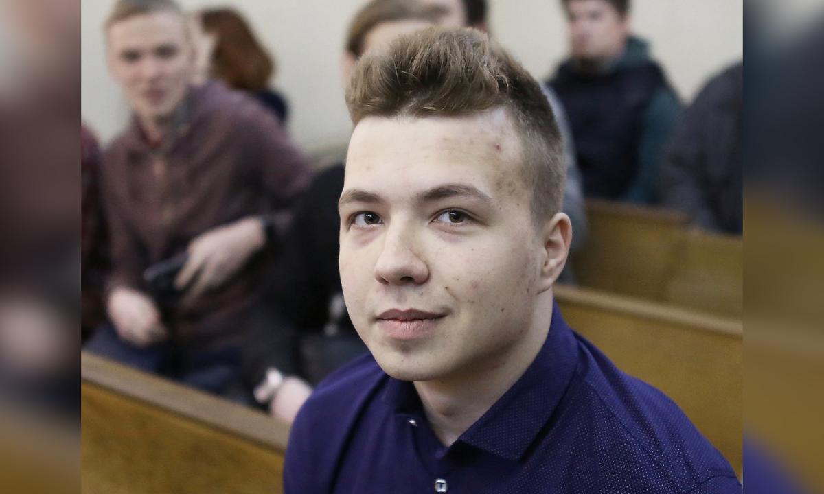 Minutes to Touchdown: The Moment a Belarusian Dissident Knew His Time Was Up