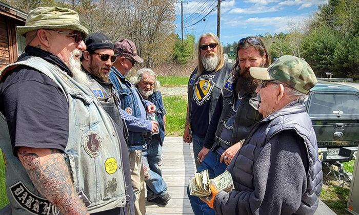 WWII Vet Who Turned 97 on Verge of Losing His House—so Biker Club Step In on His Birthday
