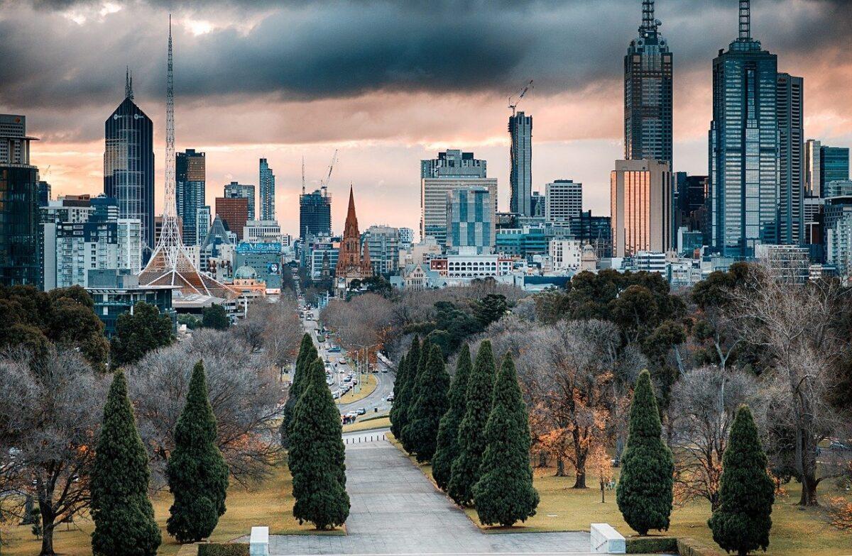 Melbourne CBD skyline (Adrian Malec/pixabay)