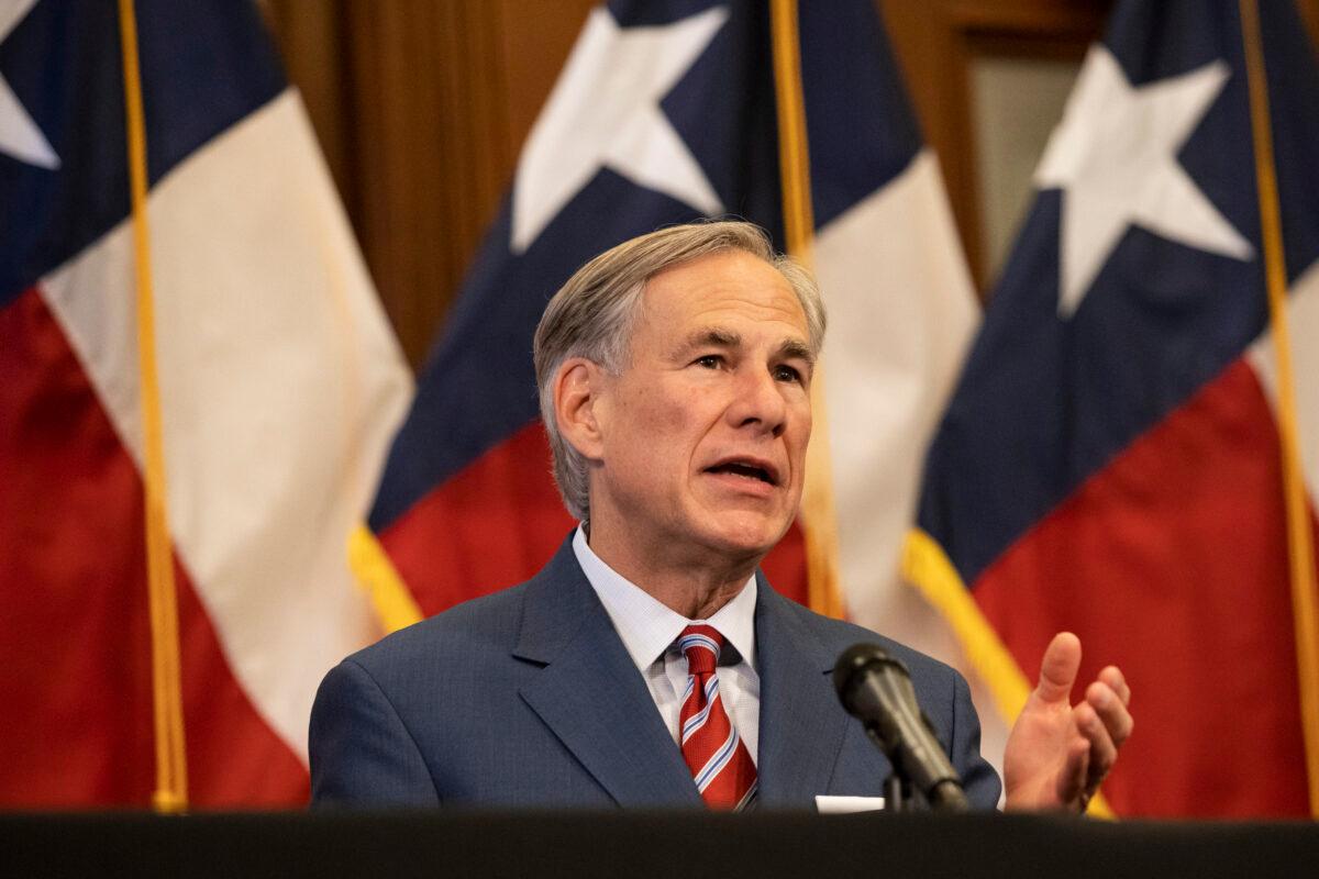  Texas Gov. Greg Abbott at the Texas State Capitol in Austin, Texas, on May 18, 2020. (Lynda M. Gonzalez/Pool/Getty Images)