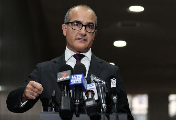 Acting Premier James Merlino speaks to the media on May 26, 2021 in Melbourne, Australia.(Robert Cianflone/Getty Images)