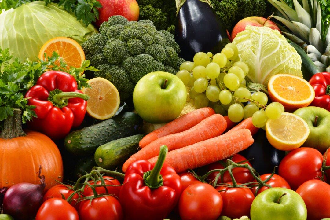 Study Links Eating a Diet Rich in Fruit and Vegetables With Less Stress