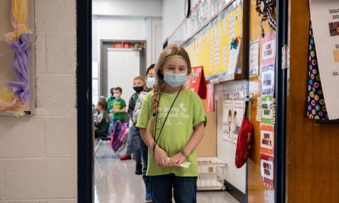 Pennsylvania Lawmakers Mull Banning Mask Mandates in Schools