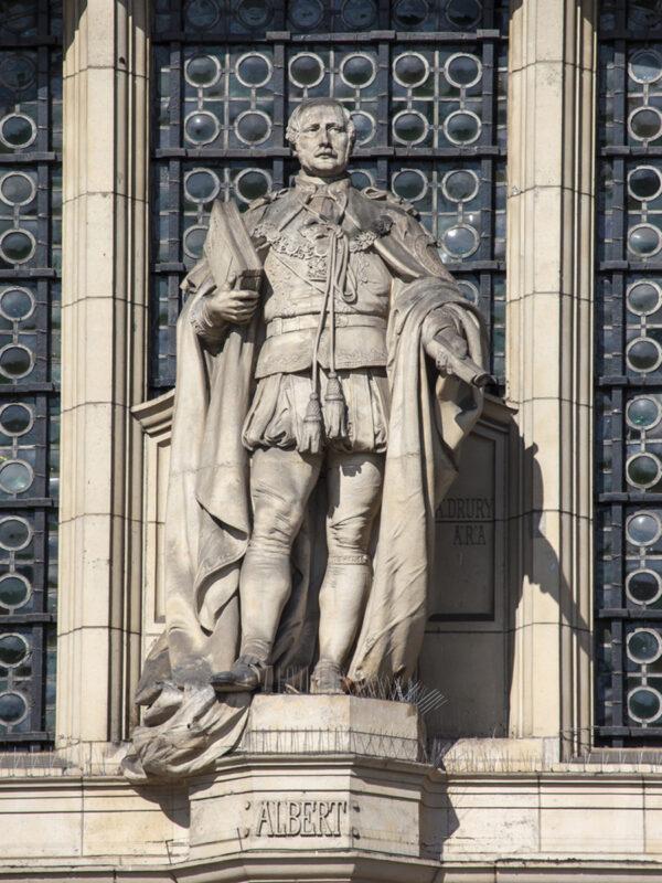 A statue of Prince Albert welcomes visitors to the main entrance of the Victoria and Albert Museum in London. (chrisdorney/Shutterstock)