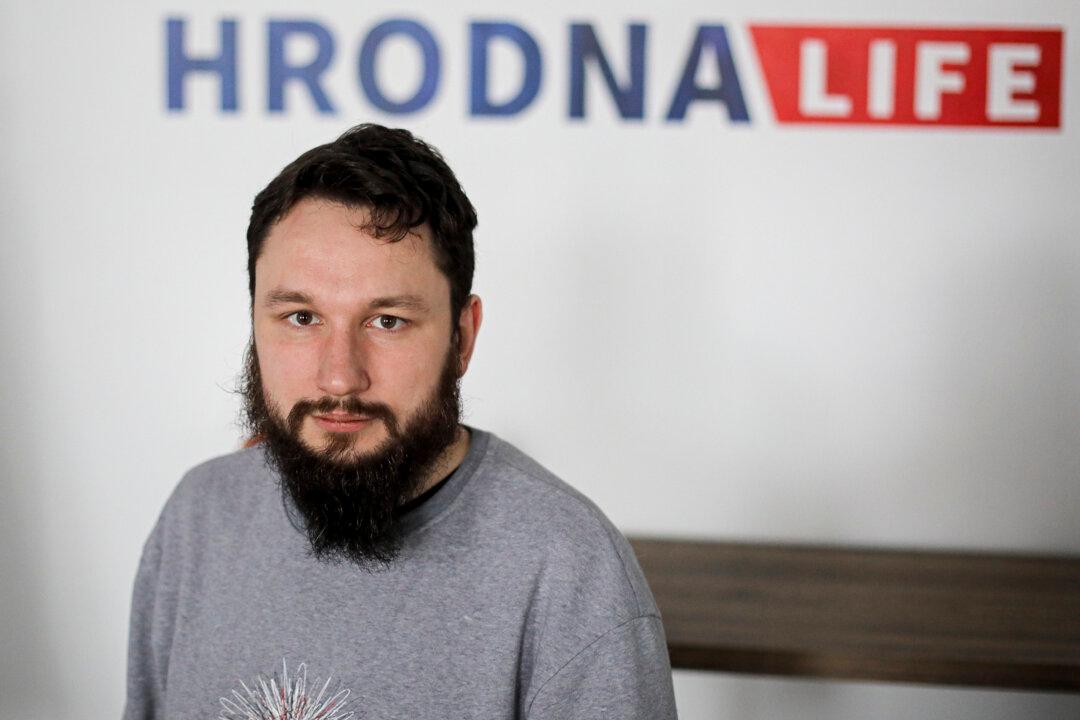 Belarusian Editor Detained Amid Crackdown on Journalists