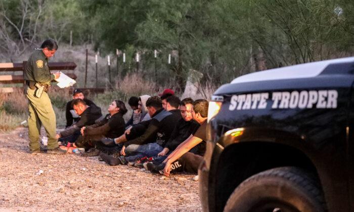 Border Patrol Arrests Over 160 Illegal Immigrants in 2 Tractor-Trailers