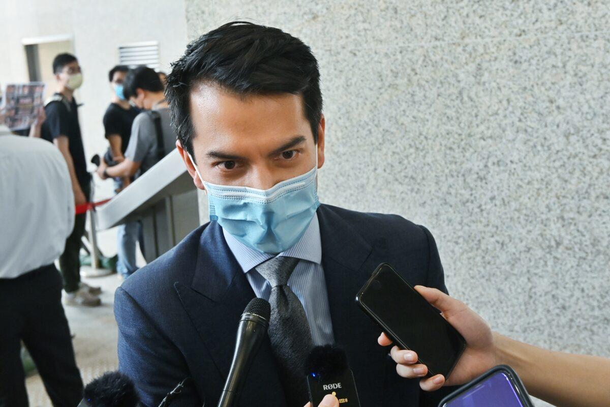 Ryan Neelam, Australia’s deputy consul-general in Hong Kong, speaks to reporters outside of the West Kowloon court building in Hong Kong on May 31, 2021. (Sung Pi-lung/The Epoch Times)