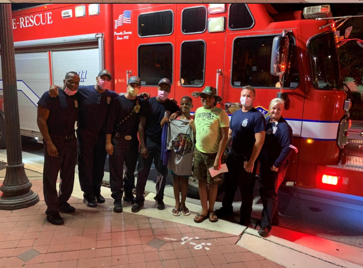 (Courtesy of <a href="https://www.facebook.com/FLFR411/">Fort Lauderdale Fire Rescue</a>)