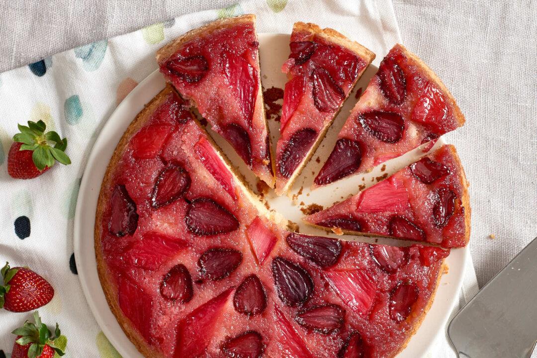 How to Make an Upside-Down Cake With (Almost) Any Fruit