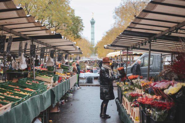 Flower markets everywhere suffered during the pandemic, with restrictions making scenes like this impossible. (Dyana Wing So/Unsplash)