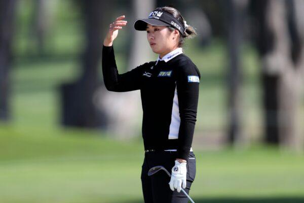 Jeongeun Lee, of South Korea, watches her bunker shot on the 10th green during the third round of the U.S. Women's Open golf tournament at The Olympic Club, in San Francisco, Calif., on June 5, 2021. (Jed Jacobsohn/AP Photo)