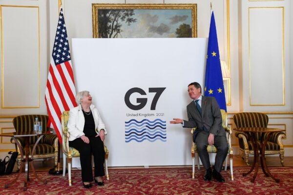 U.S. Treasury Secretary Janet Yellen (L) meets with Eurogroup President Paschal Donohoe as finance ministers from across the G7 nations meet at Lancaster House in London on June 5, 2021. (Alberto Pezzali/WPA Pool/Getty Images)