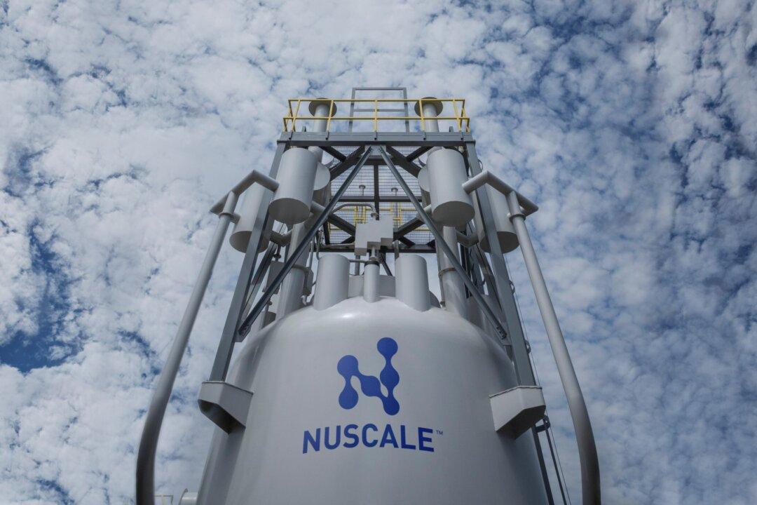 US Certifies First Small Modular Nuclear Reactor Design for Use