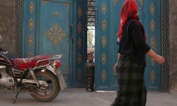 New COVID-19 Cases in China’s Xinjiang Region Triggers Lockdown of Prefecture