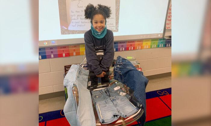 First-Grader Writes to Old Navy to Make Girls’ Jeans With ‘Real Pockets,’ Receives Gifts