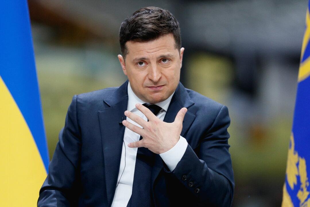Zelensky Tells Biden Ukraine Needs Clear Plan for Accession to NATO