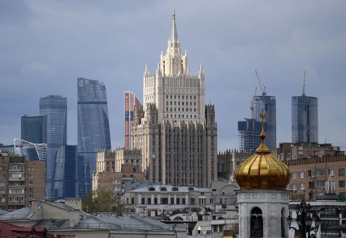 Russia Bans 9 Prominent Canadians From Its Territory in Sanctions Response