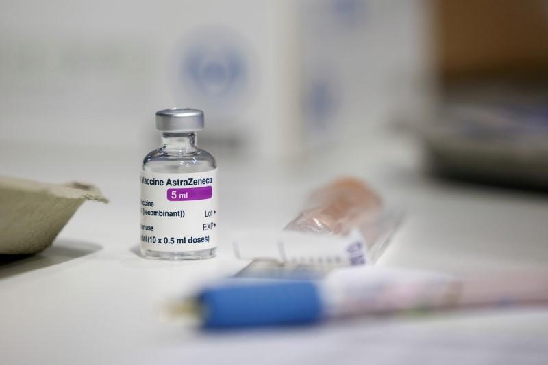 EU Adds Another Rare Blood Condition as Side Effect of AstraZeneca Shot