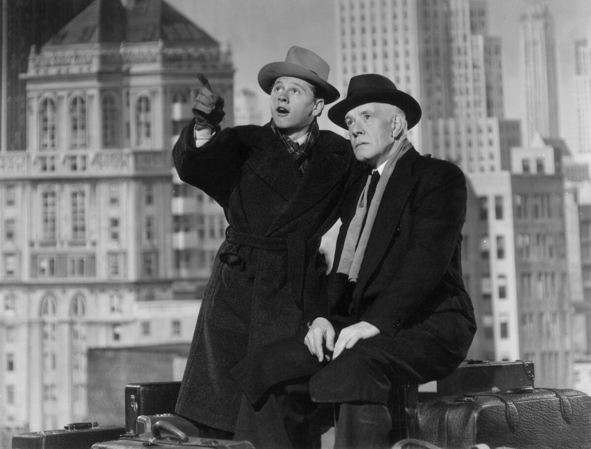 Andy Hardy (Mickey Rooney, L) and his father Judge Hardy (Lewis Stone), circa 1940, in “Andy Hardy Meets a Debutante.” (Hulton Archive/Getty Images)