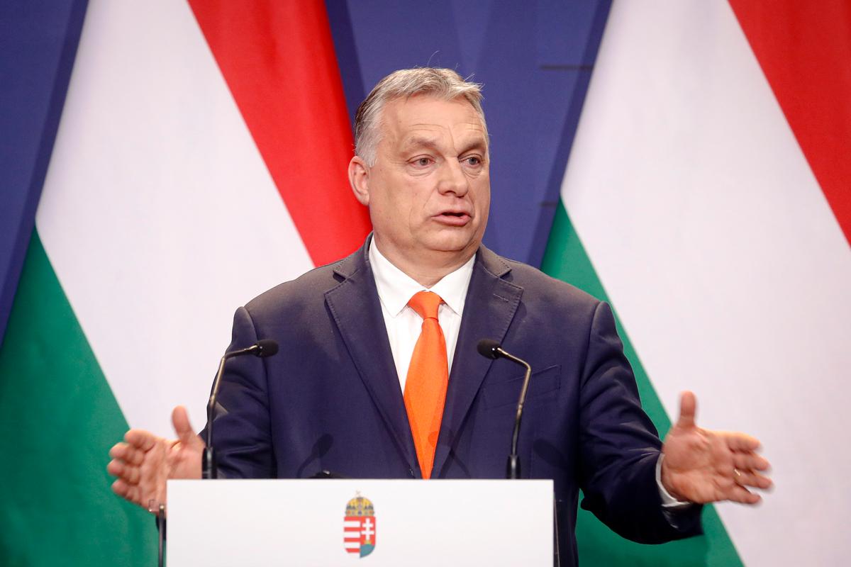 Hungarian Lawmakers Pass Law Banning Showing LGBT Content to Children
