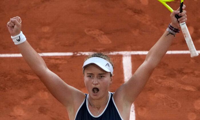 Unseeded Krejcikova, Pavlyuchenkova Reach French Open Final