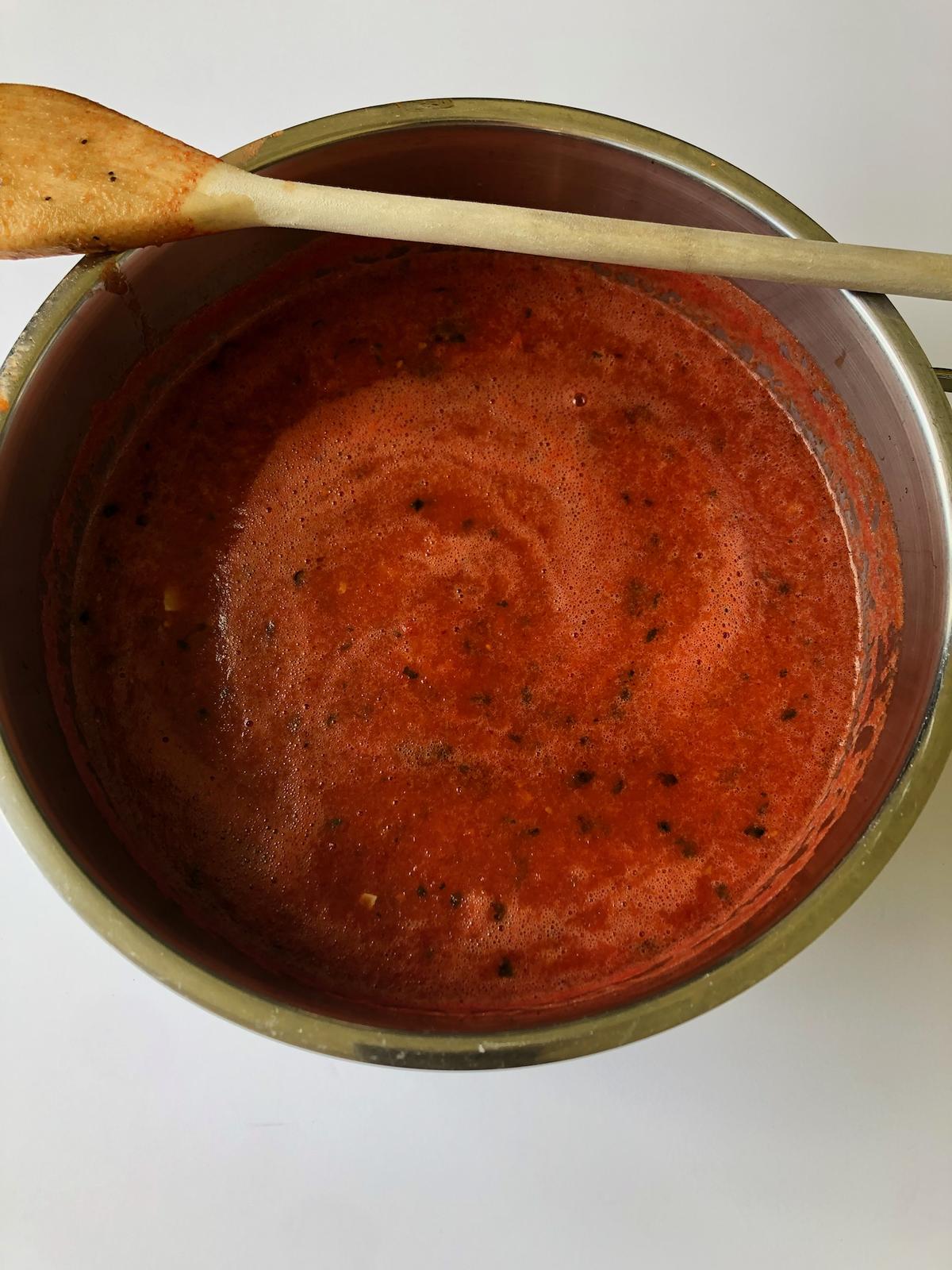 Basic marinara sauce. (Courtesy of James Casale)