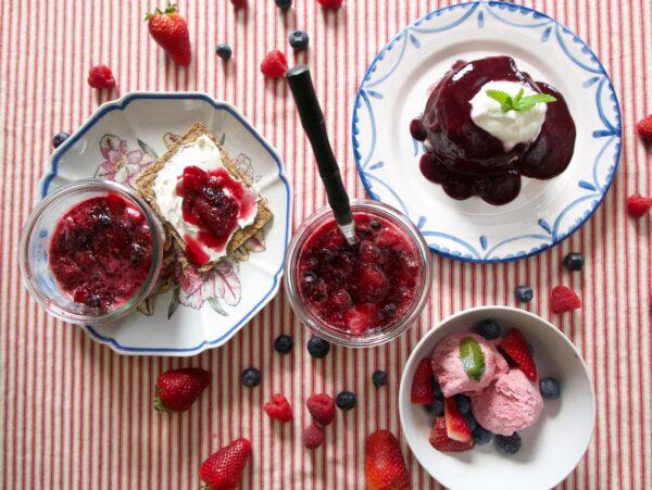 For these recipes, you can pick one type of berry or use a mix of all three. (Victoria de la Maza)