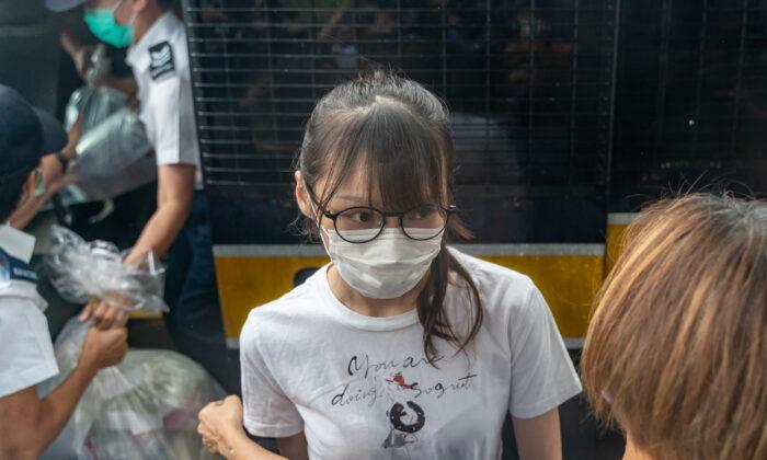 US Commission Says Hong Kong Activist Agnes Chow Should Never Have Been Imprisoned