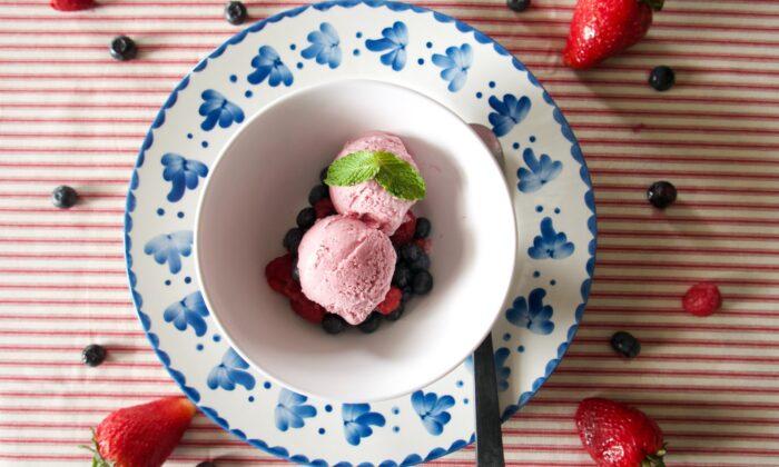Berry-Yogurt Semifreddo
