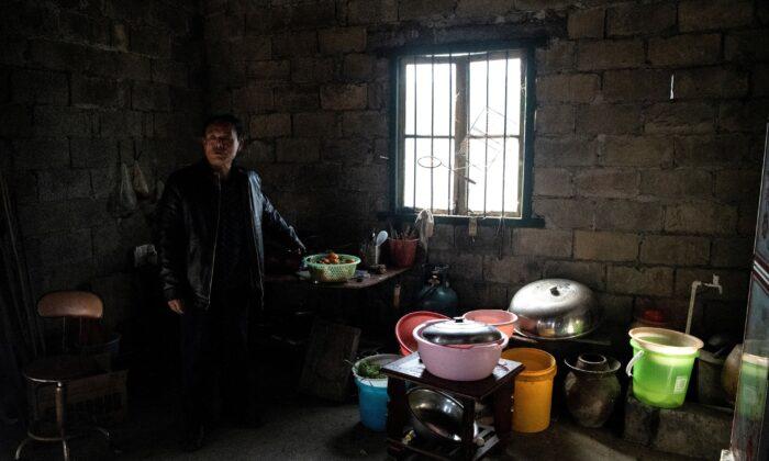 China’s White Paper on Poverty Alleviation Triggers Doubts About the Real Situation