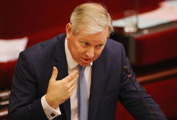 David Davis MP speaks in Victorian Parliament in Melbourne, Australia on Nov. 21, 2017. (Michael Dodge/Getty Images)