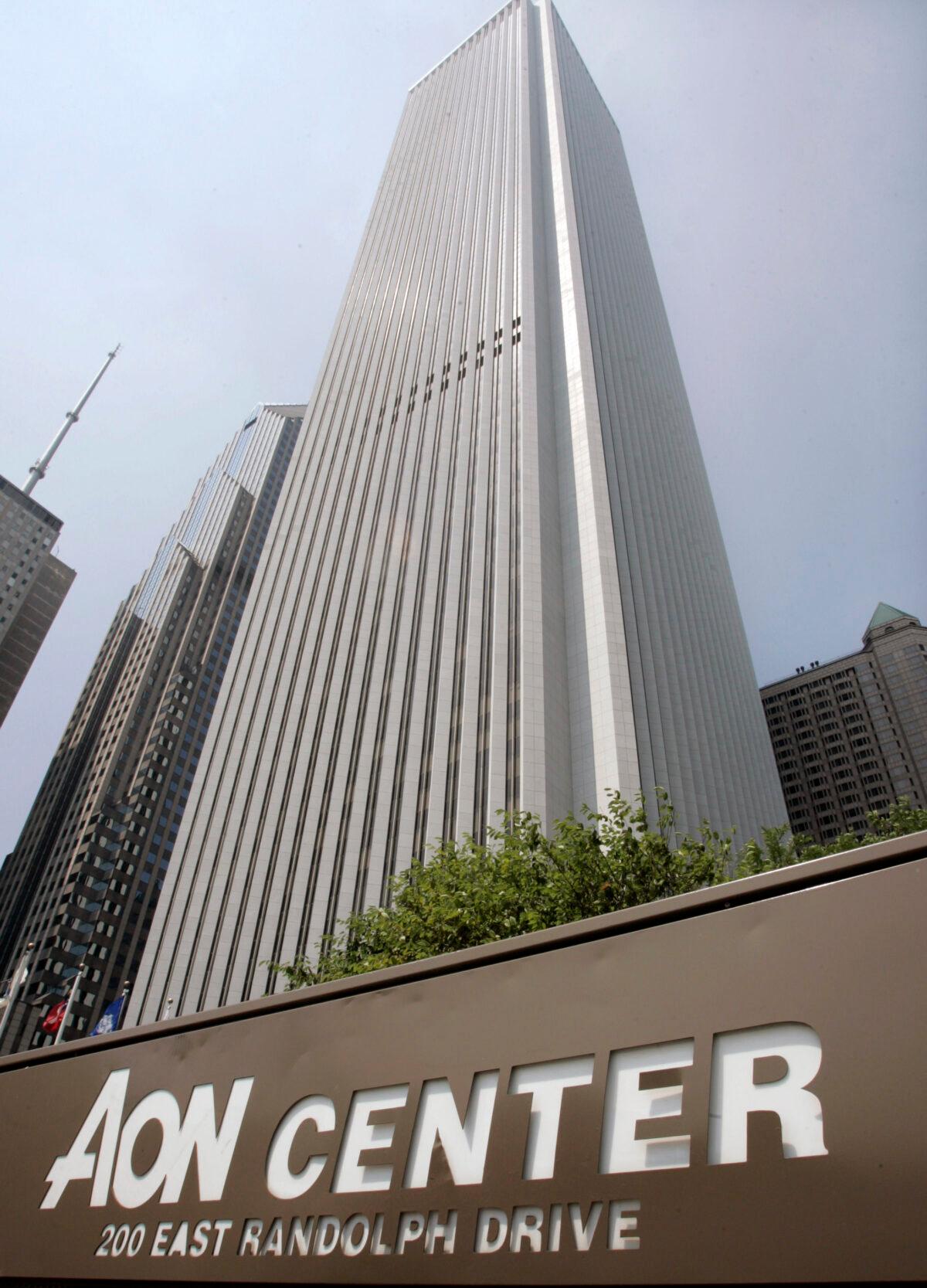 Aon Center in downtown Chicago, on Aug. 2, 2005. (Charles Rex Arbogast/File/AP Photo)